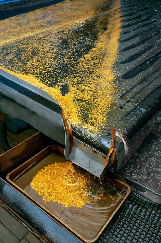 placer gold nuggets flakes shipping process